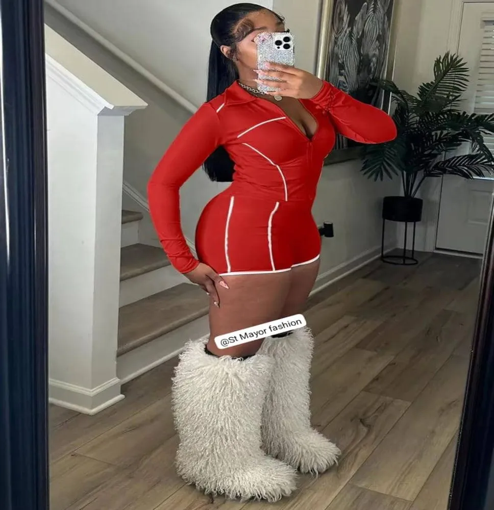 Conjunto Deportivo de Dos Piezas Rojo con Cremallera y Ribetes Blancos para Mujer