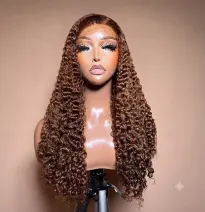 Peluca Larga de Cabello Rizado Estilo Kinky Curly en Tono Castaño / Marrón Cálido