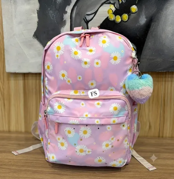Mochila Escolar Infantil con Estampado de Margaritas y Llavero de Peluche